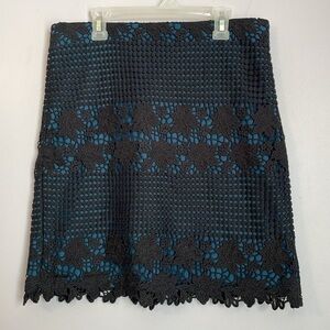 Ann Taylor LOFT Crochet Floral Overlay Teal Mini Skirt size 2